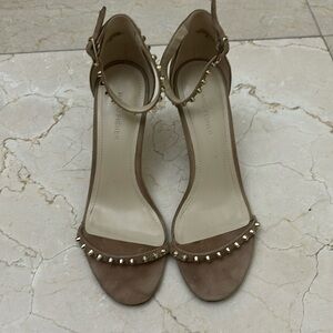 ✨Sexy✨Gold Studded Tan Suede Heels